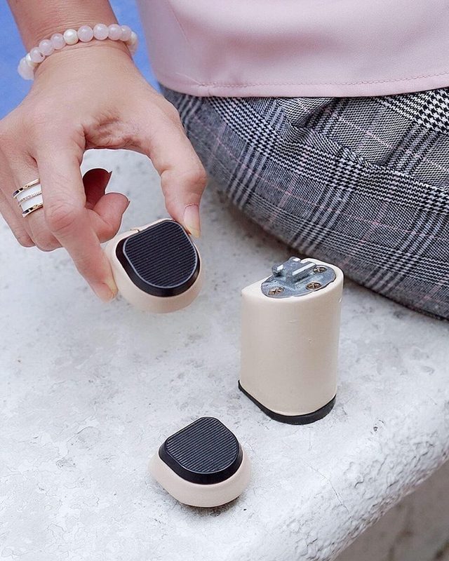 Changing Mestrae heel on the go